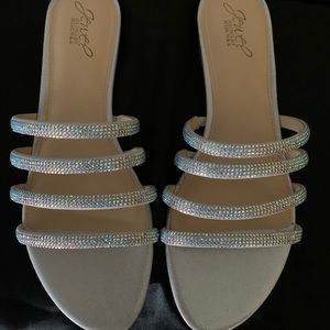 Badgley Mischka Jewel Sandals Never Worn